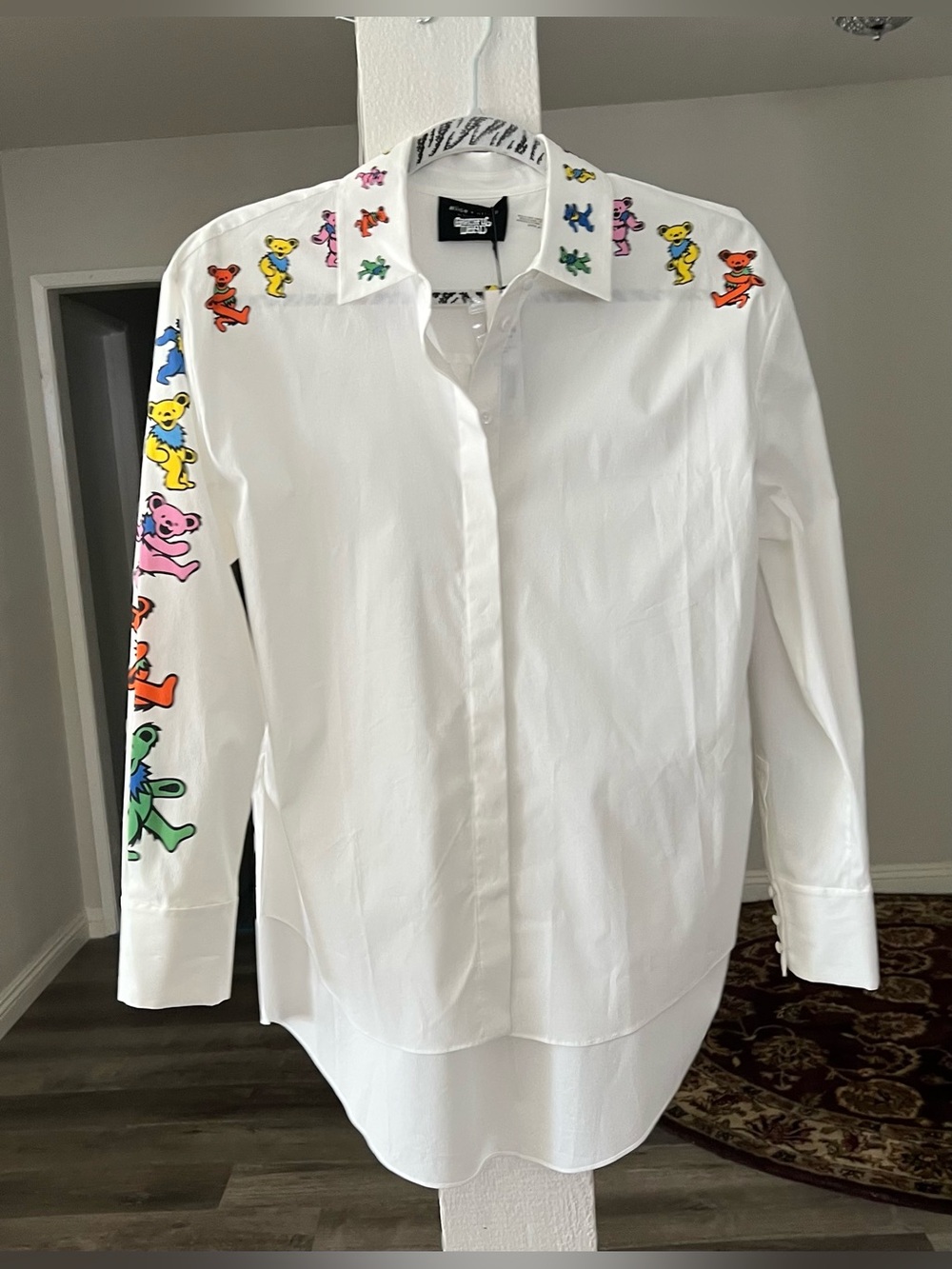 Alice + Olivia x Grateful Dead Dimitra Oversized Button-Down Shirt.